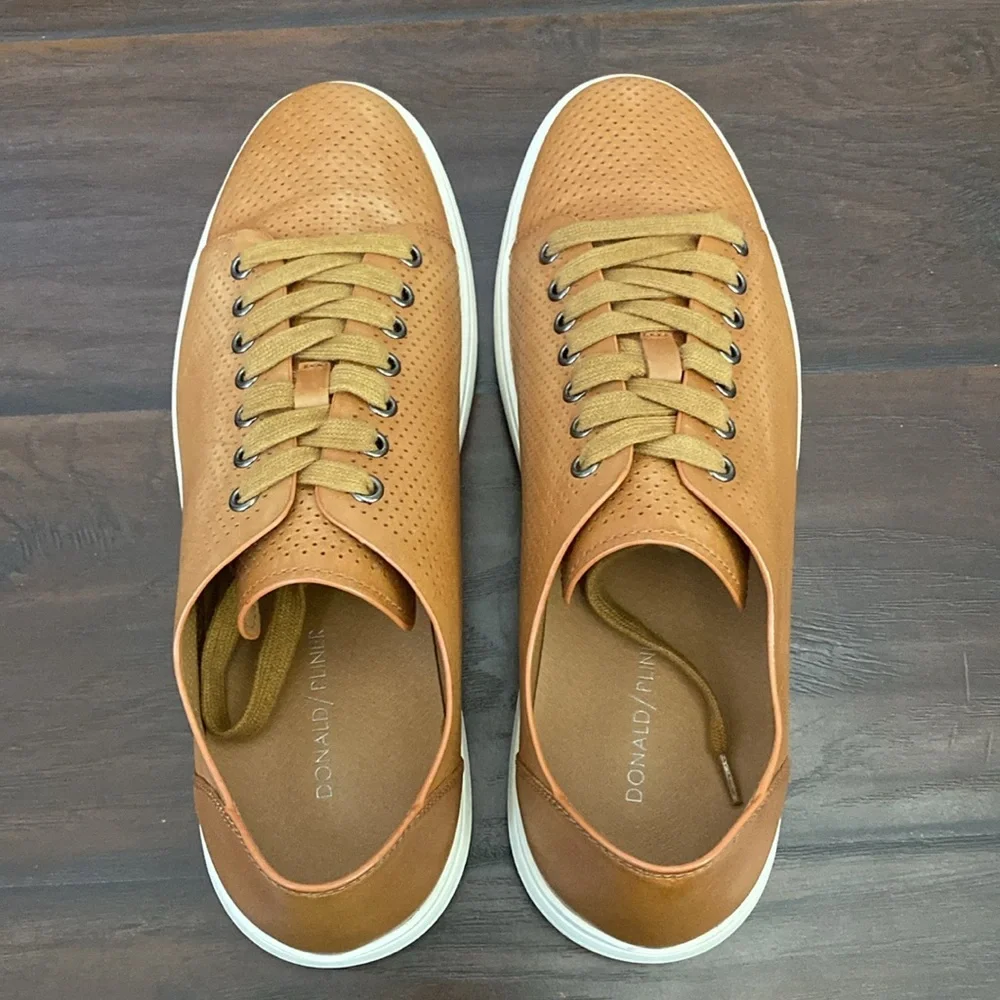 Donald Pliner Mens Calise Brown & White Sneaker Size 10M - Picture 4 of 8
